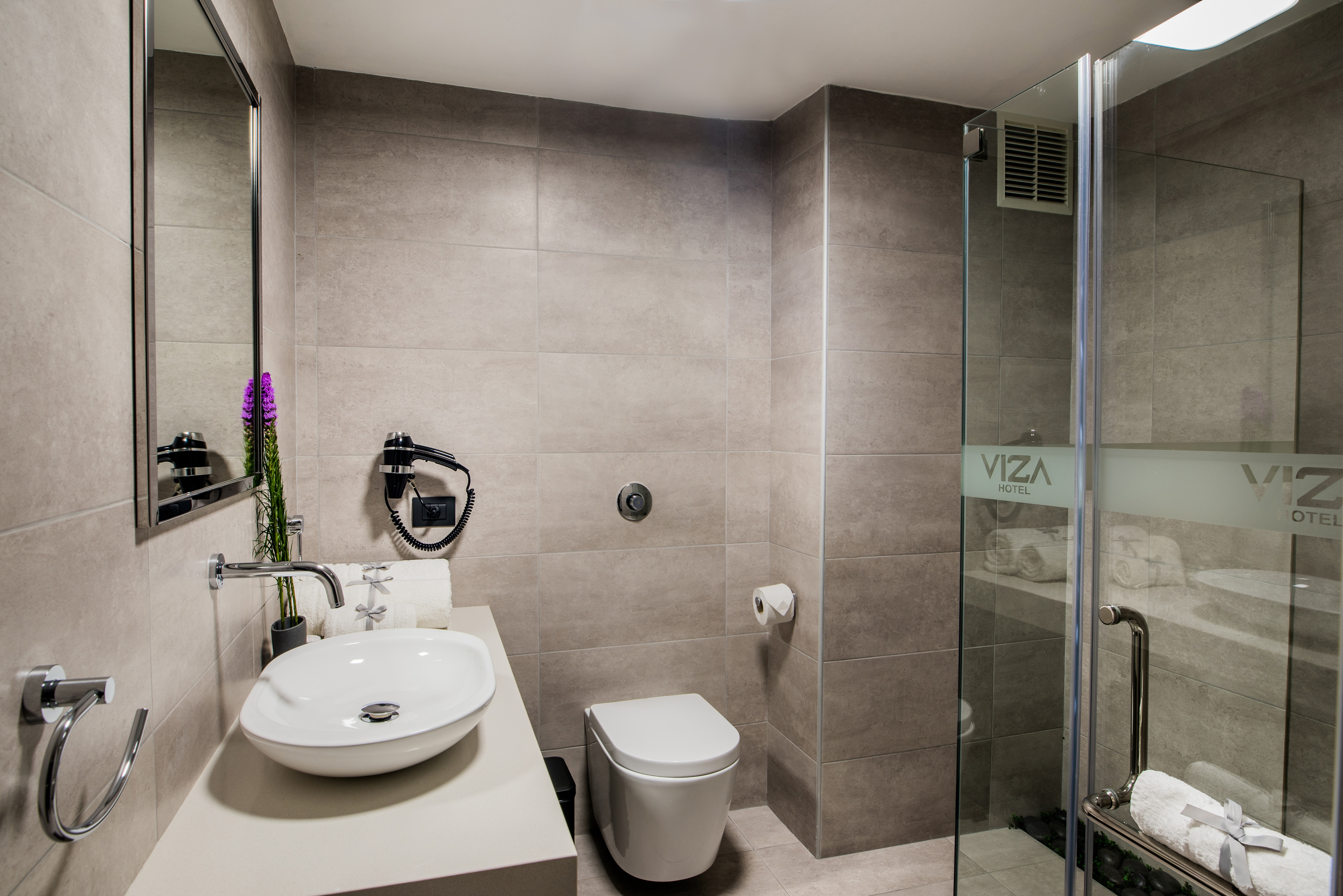 Hotel Viza 48/53