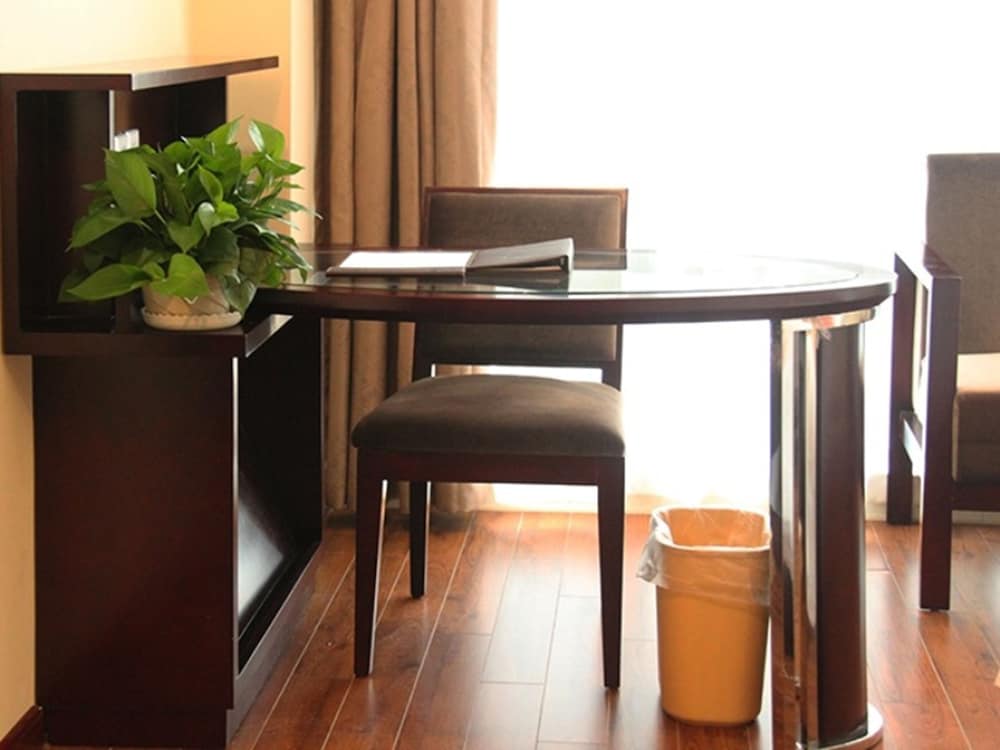 GreenTree Inn Jiangsu Huaian University Town Science and Technology Avenue Business Hotel 12/20