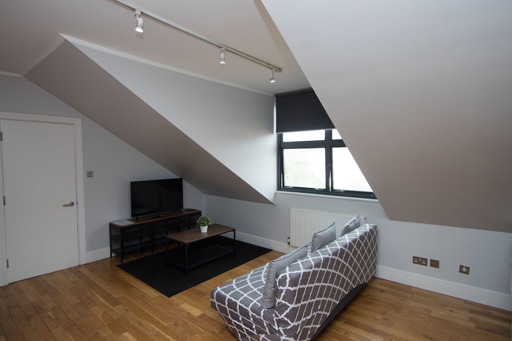 Westciti Croydon Serviced Apartments 36/50