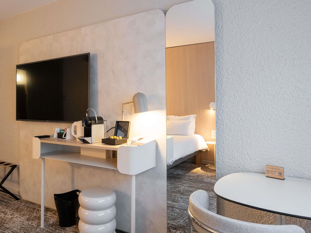 Novotel Macon Nord 64/74