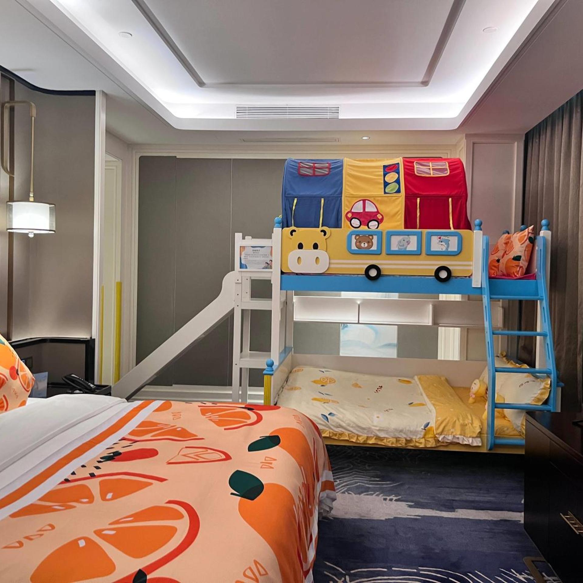 Parent Child Area, Supreme