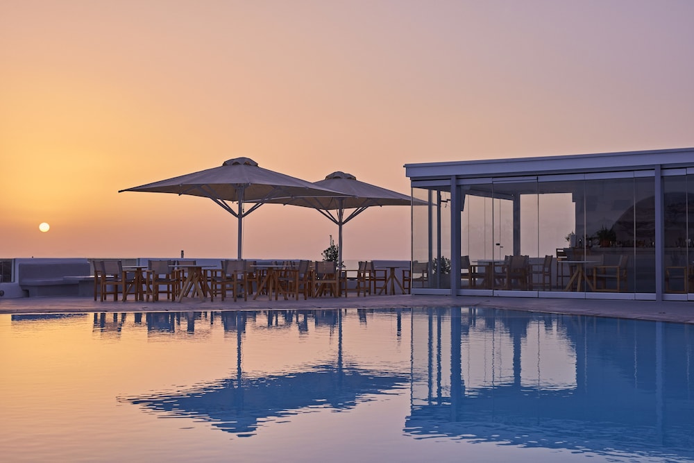 Santorini Palace Hotel 7/58