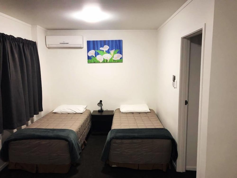 شقة عائلية بغرفتي نوم، Grosvenor Motor Inn 6/10