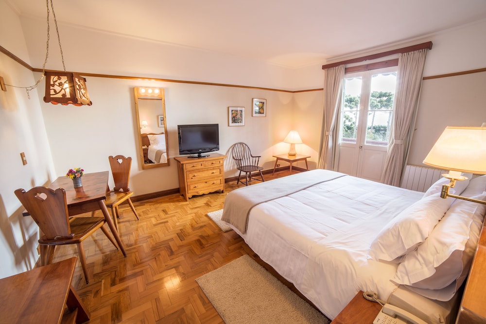 Hotel Toriba 11/50
