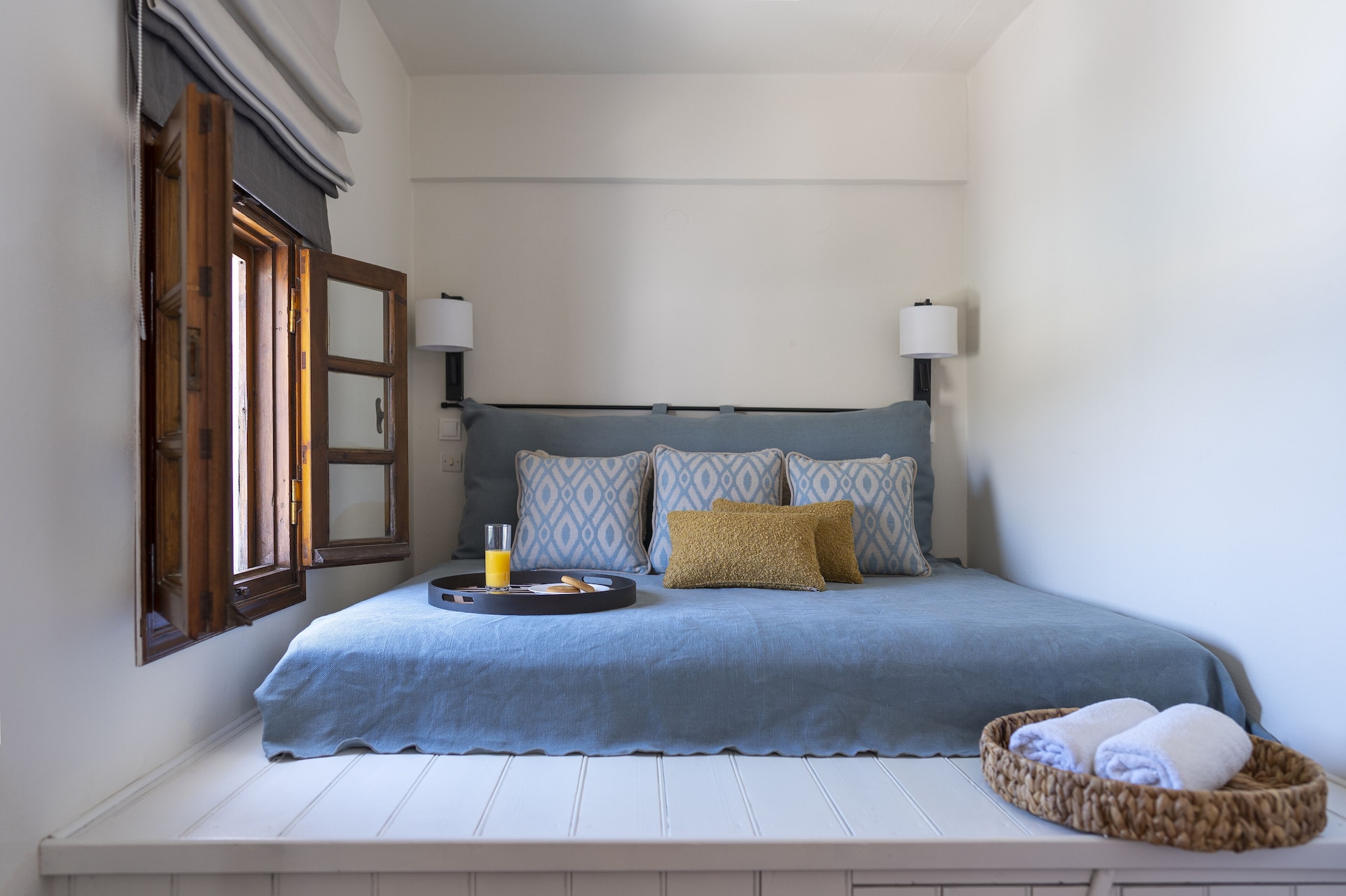 1 BEDROOM, GRAND, SUITE, SEA VIEW, BALCONY