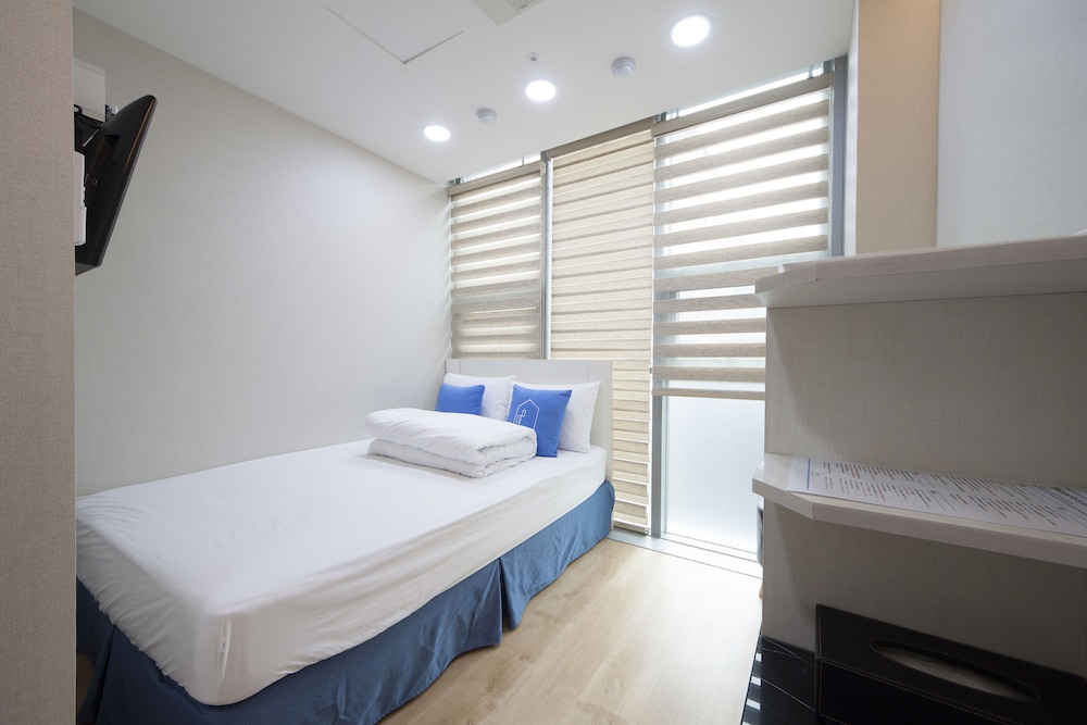 Myeongdong Stay7 19/50
