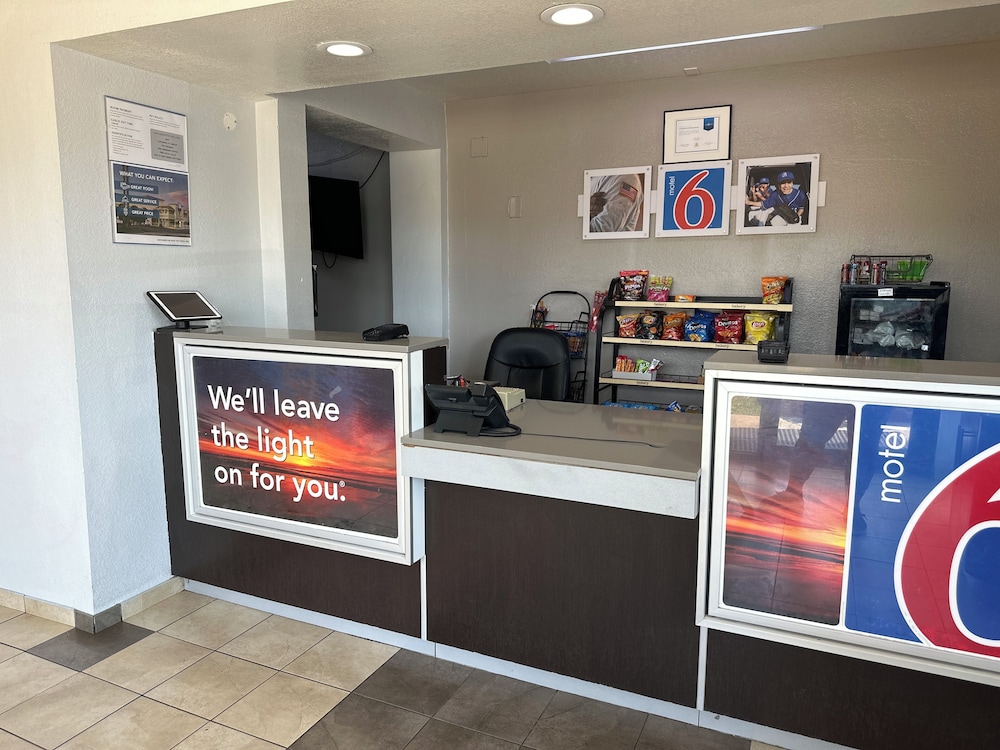 Motel6 Gulfport, MS – Airport 6/48