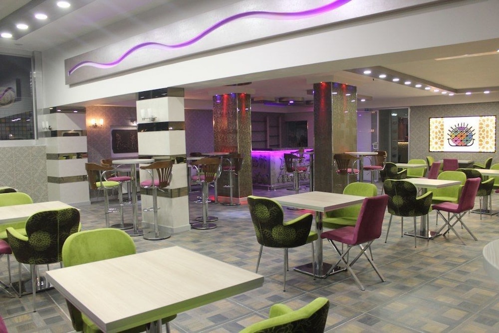 Hattusirin Otel 25/37