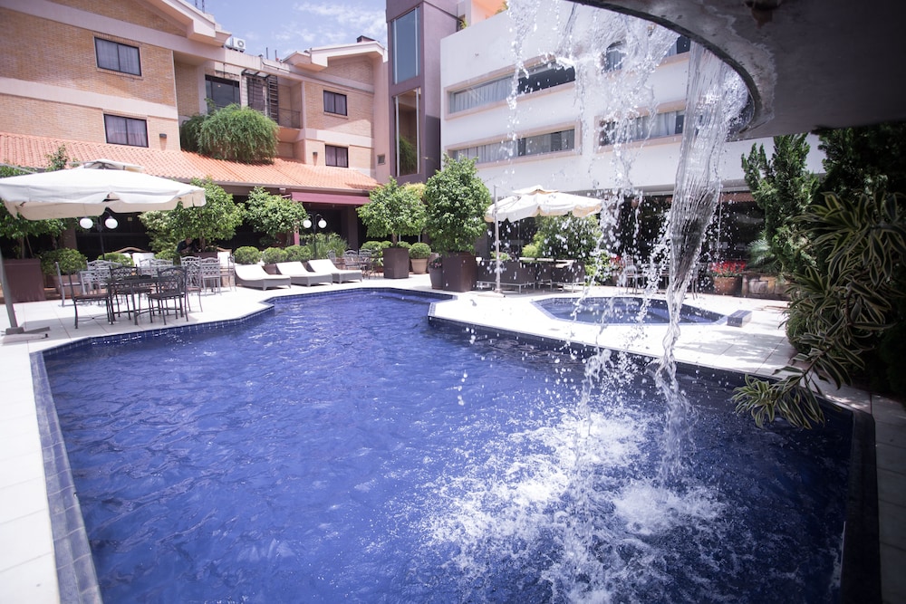 LAS VENTANAS SUITES HOTEL 30/30