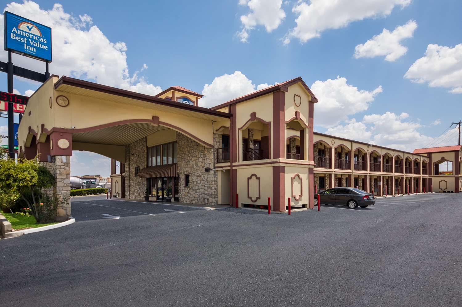 Americas Best Value Inn Buda Austin S 34/37