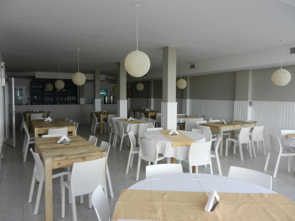 Hotel Hostal del Rey 35/51
