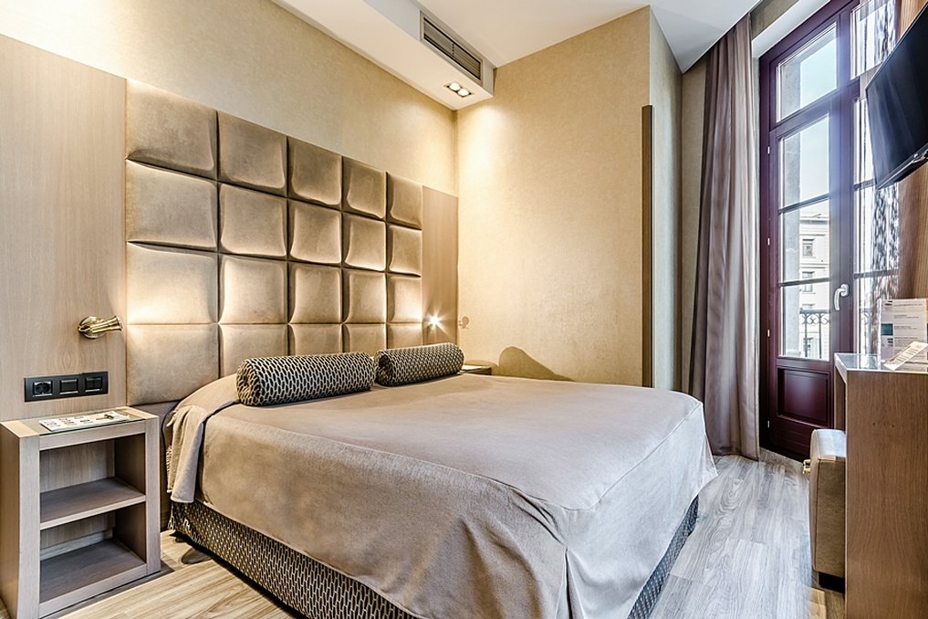 Hotel Suizo 12/55