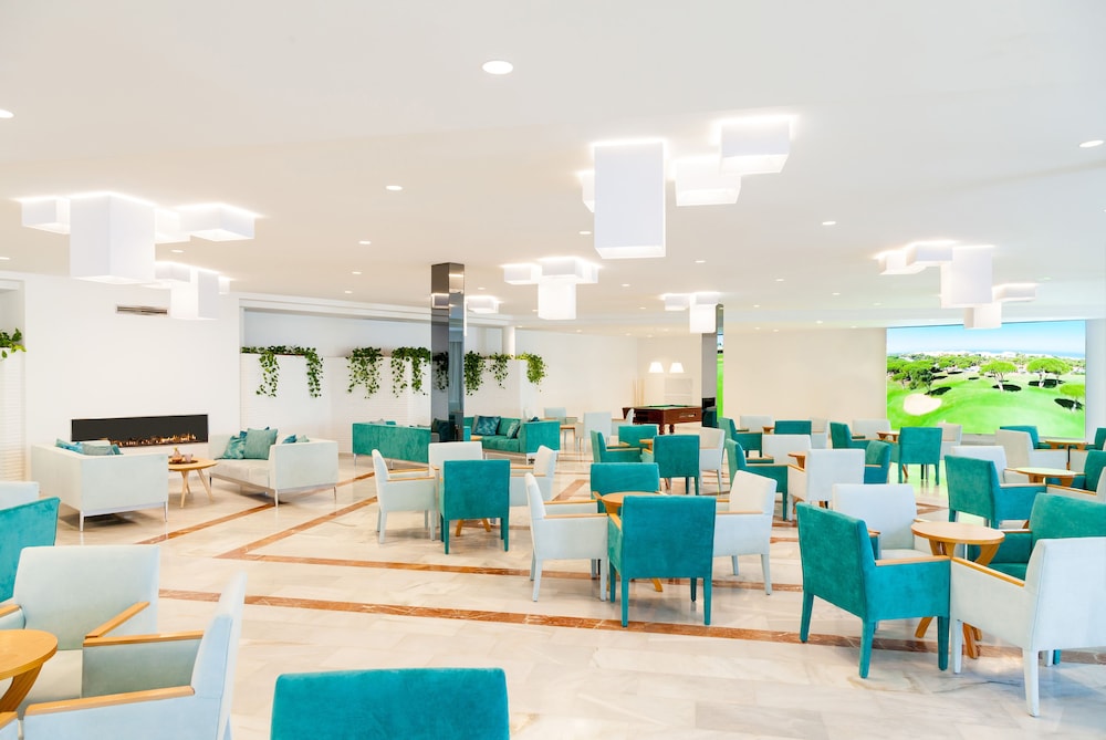 Iberostar Waves Royal Andalus 12/76