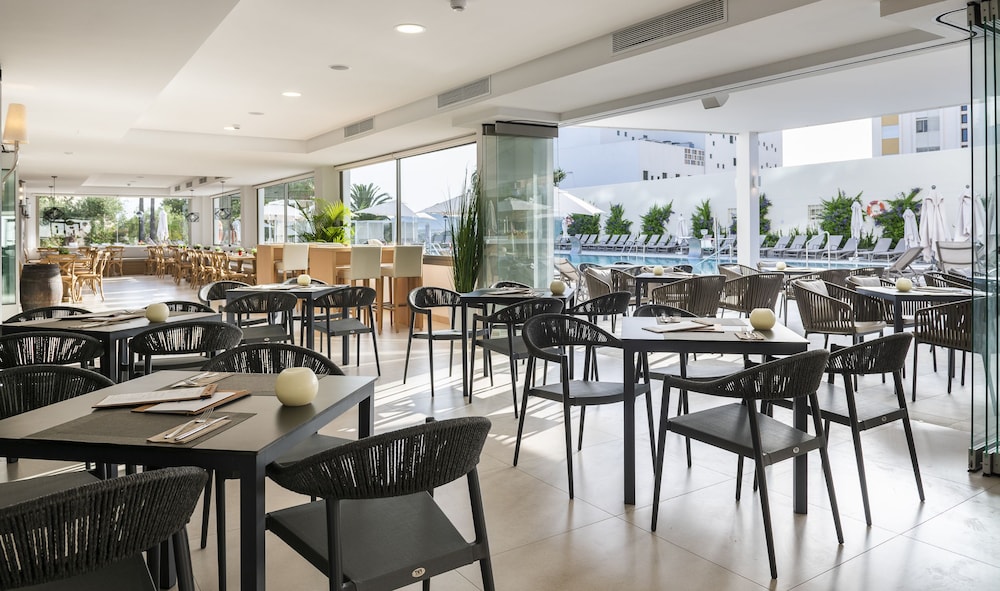 Tomir Portals Suites - Adults Only (+16) 64/80
