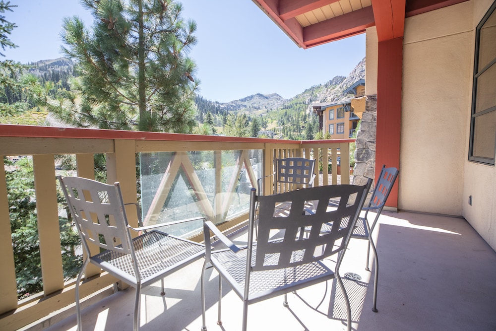The Village at Palisades Tahoe 5/50