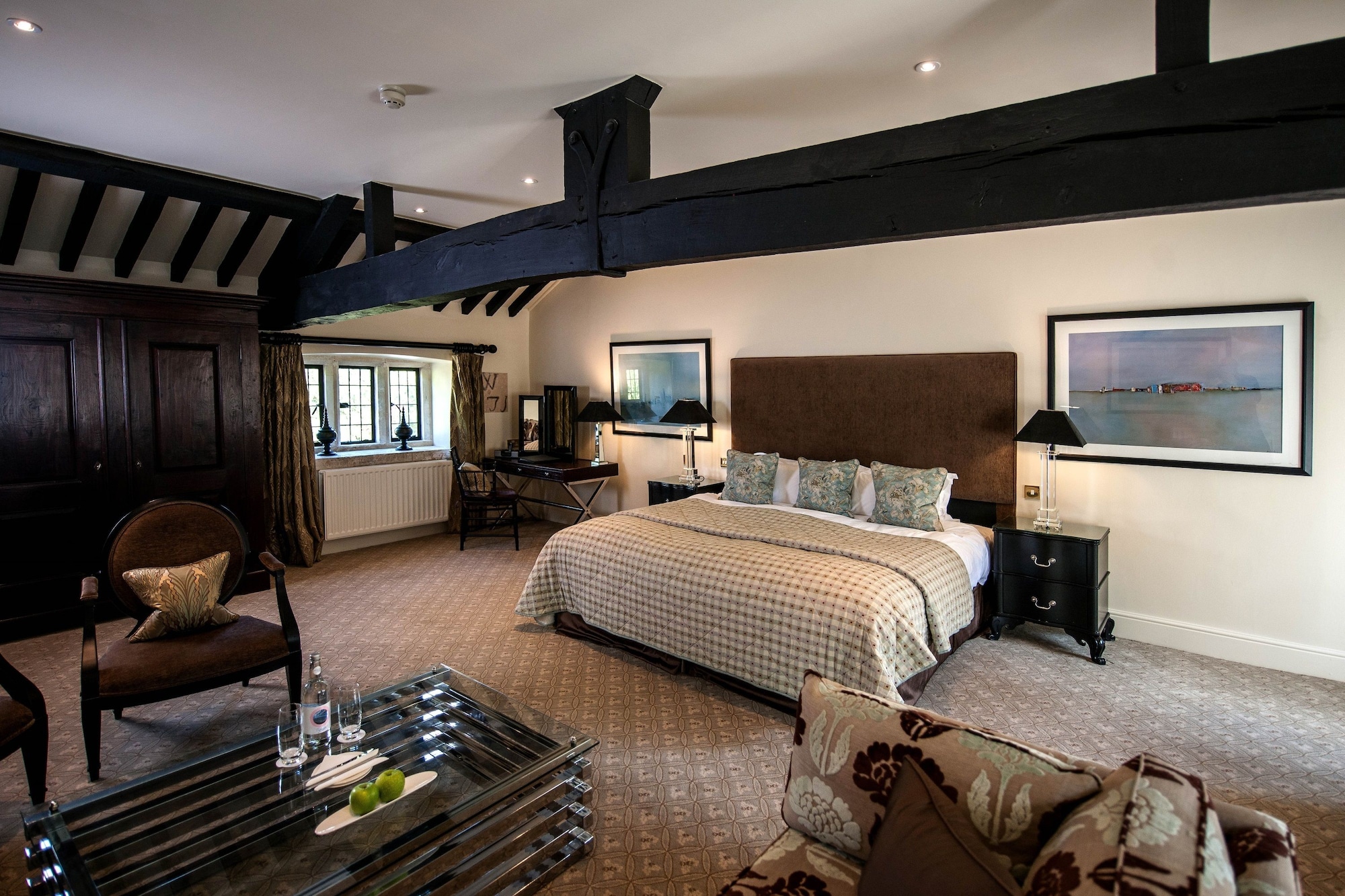 Junior Suite, King Bed, The Slaughters Manor House 2/3