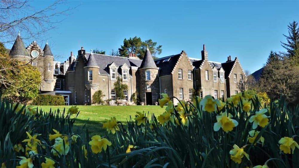 Dalmunzie Castle Hotel 70/77