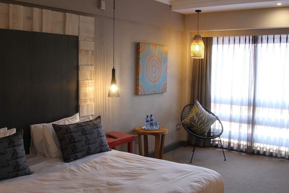 26 Degrees South Bush Boho Hotel 9/37