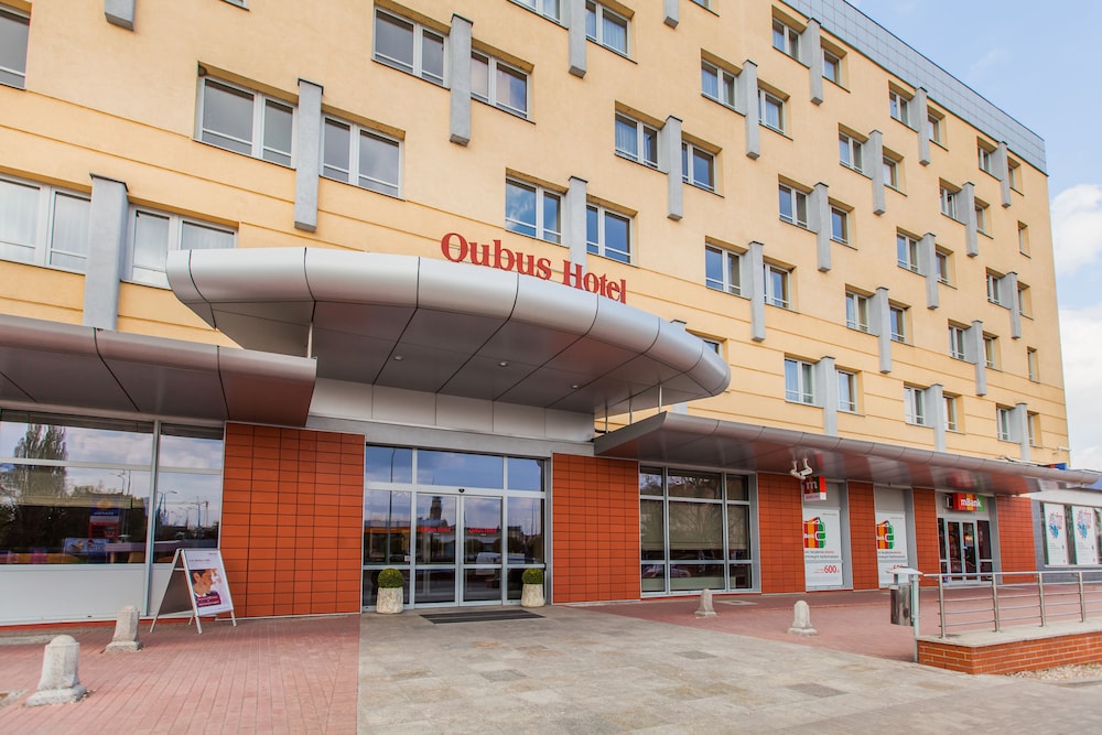 Qubus Hotel Glogow in Glogow