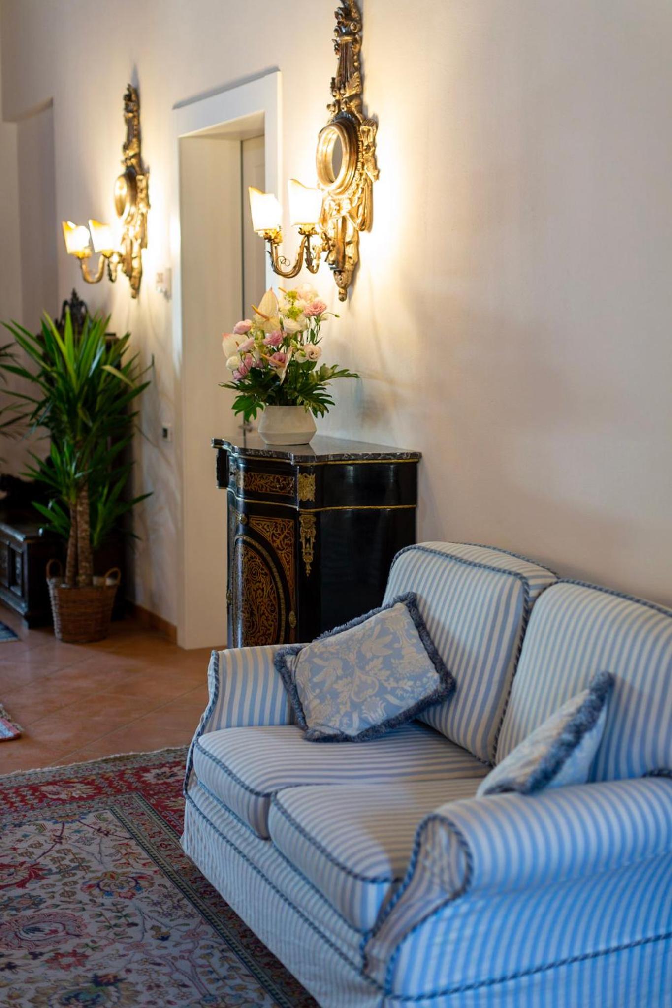Hotel Principessa Leonora 31/53