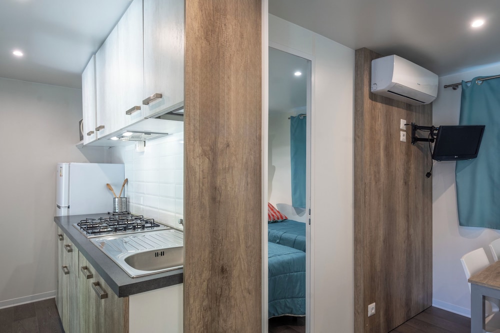 2 Bedrooms, Mobile, Premium, House, Double and Twin Beds، Camping Village Torre Pendente 10/10
