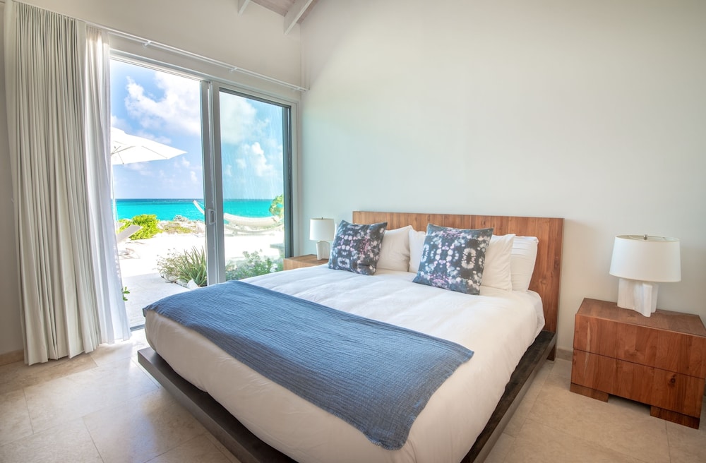 SAILROCK RESORT 25/80