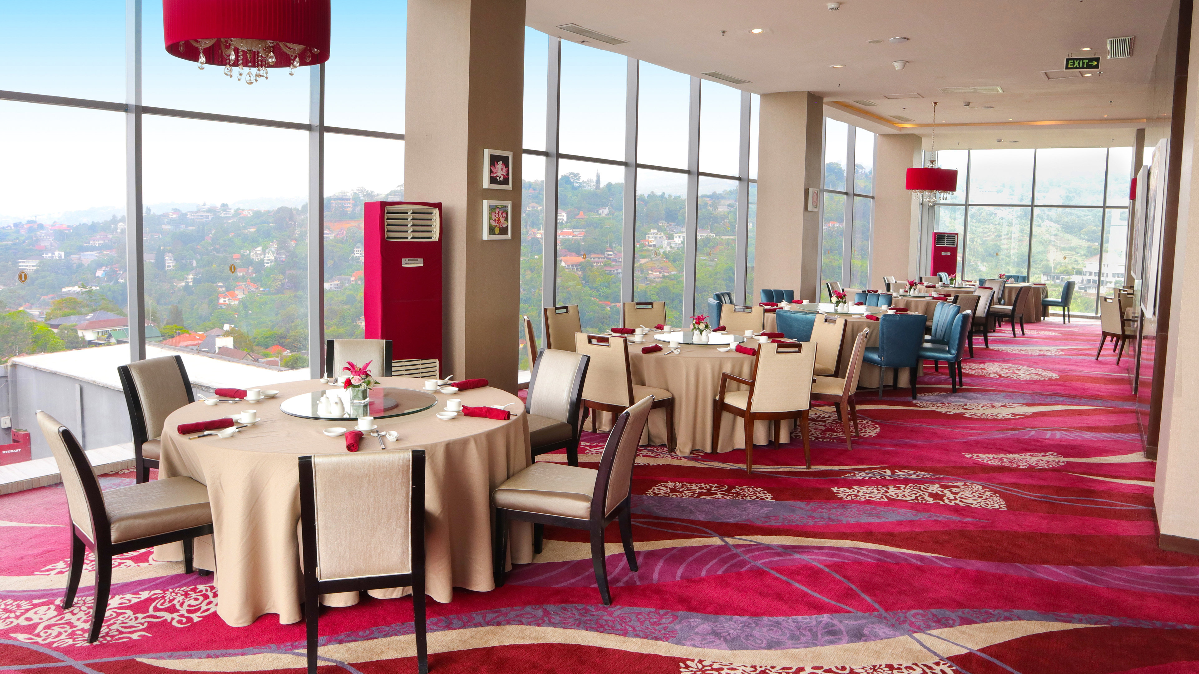INTERCONTINENTAL BANDUNG DAGO PAKAR 32/50