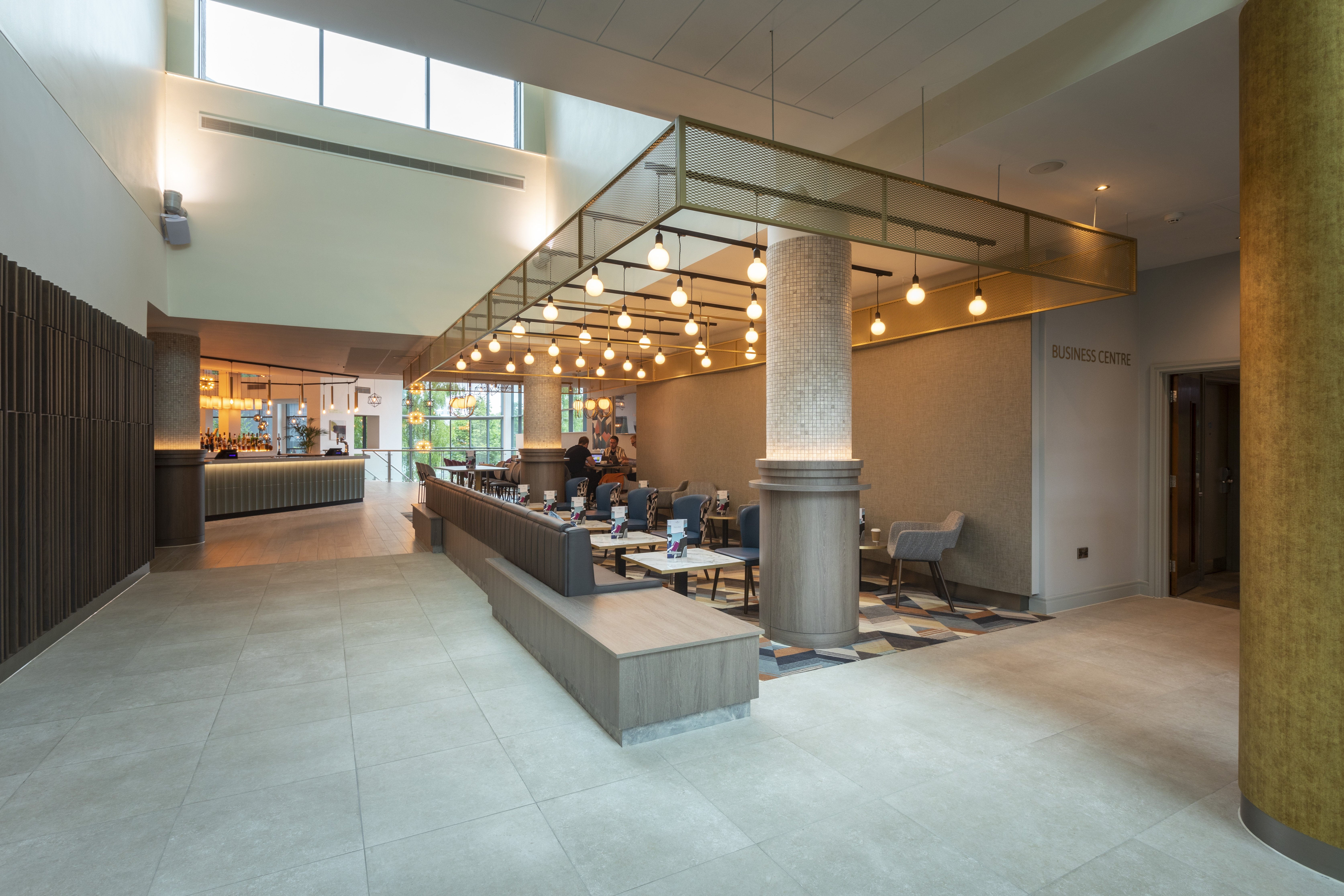 Crowne Plaza Birmingham Nec 22/77