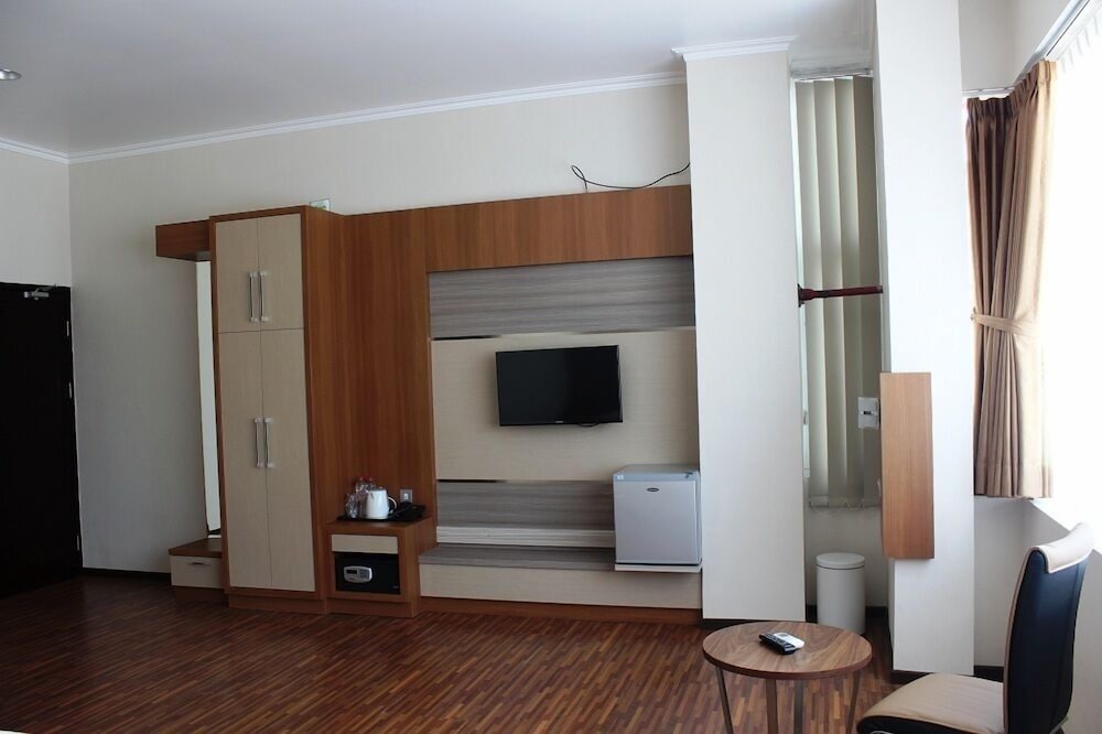 Ideas Hotel Ibrahim Adjie 16/31