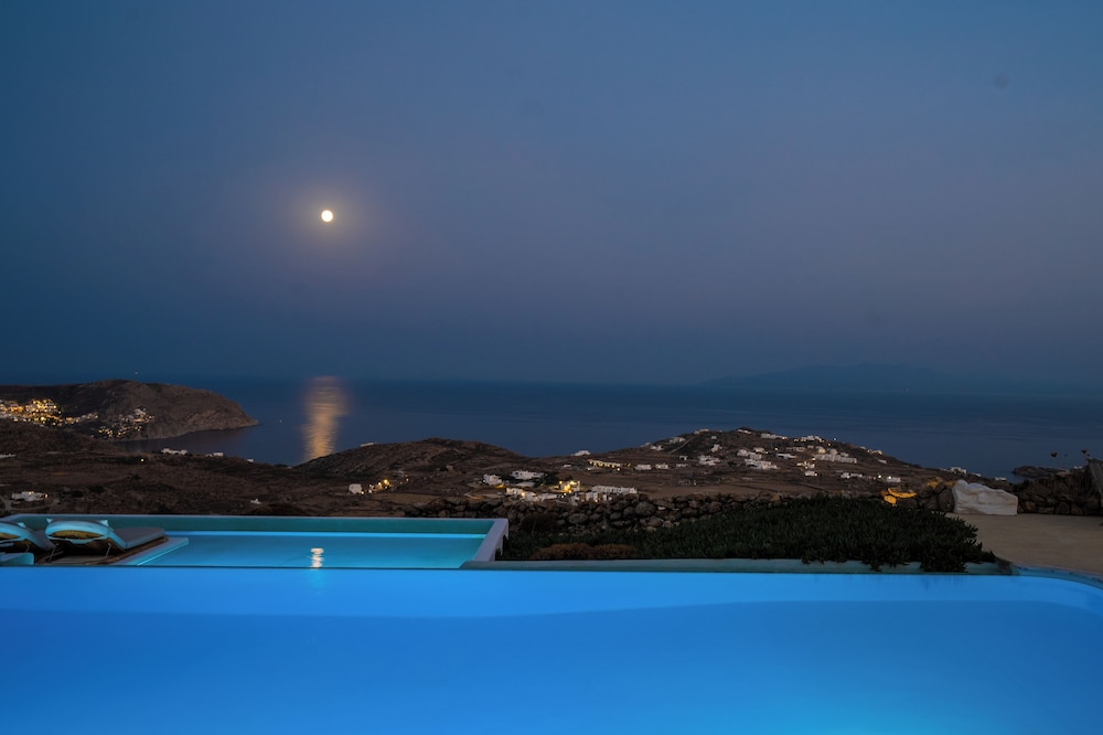Amallini Suites 45/50
