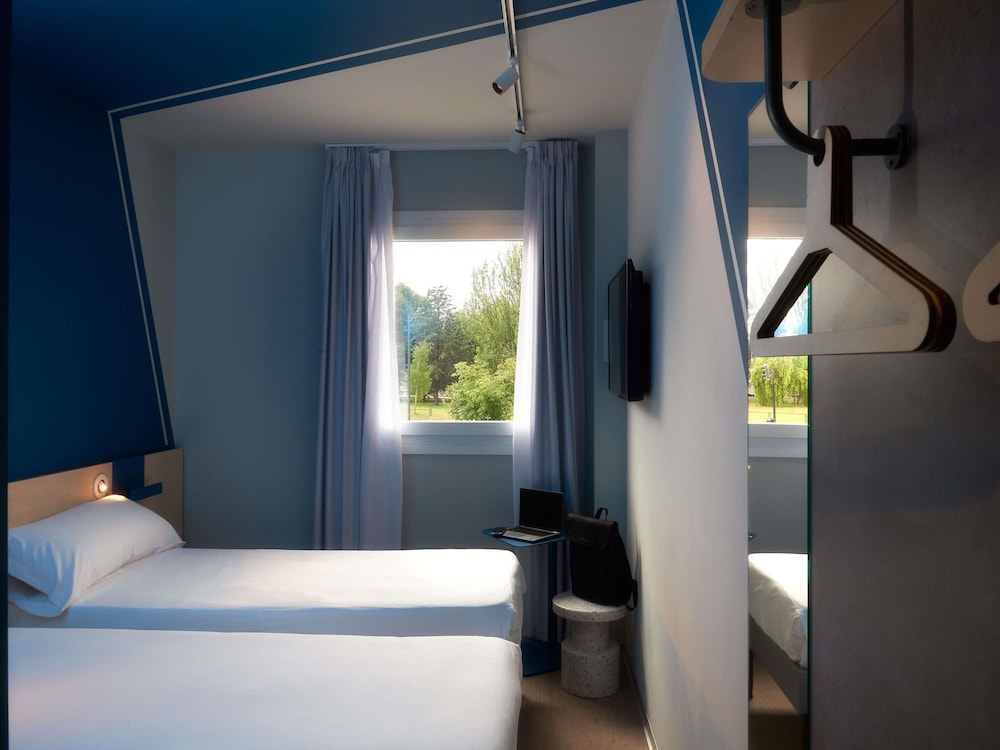 Ibis Budget Vitoria Gasteiz 17/50