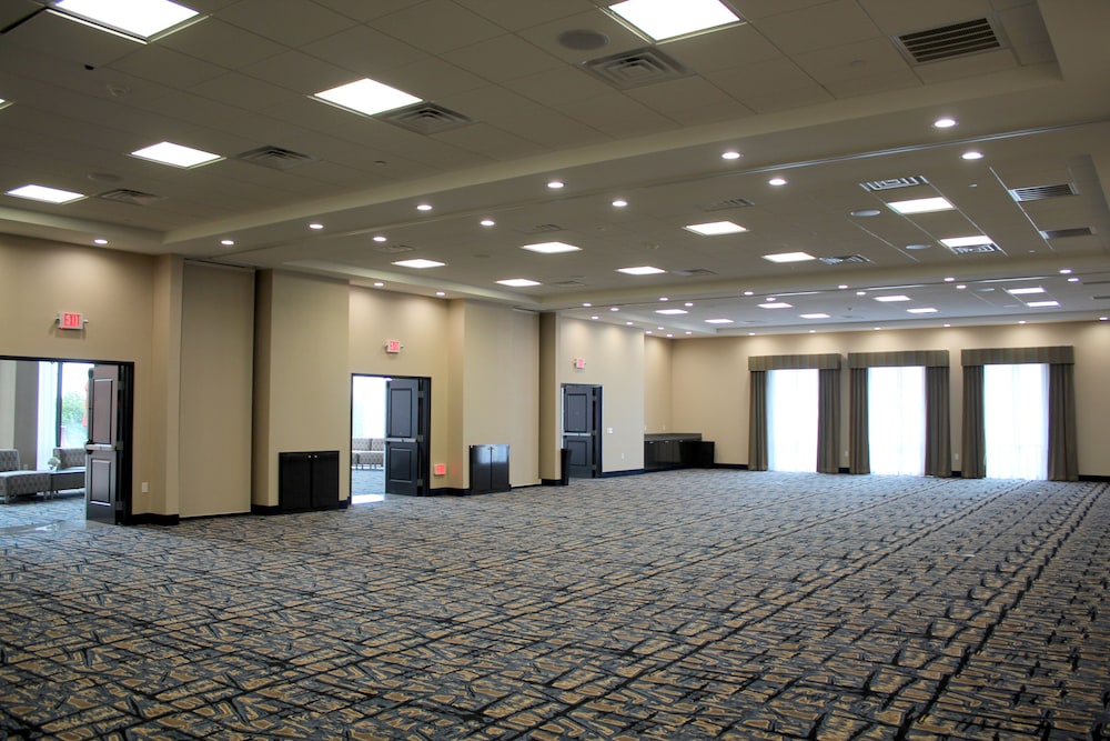 La Quinta Inn and Suites by Wyndham Lubbock Southwest 15/63