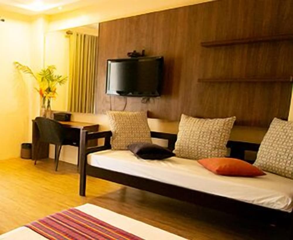 Altamare Dive and Leisure Resort Anilao 29/49