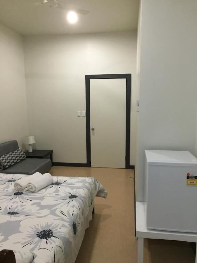 Talofa Inn 22/50
