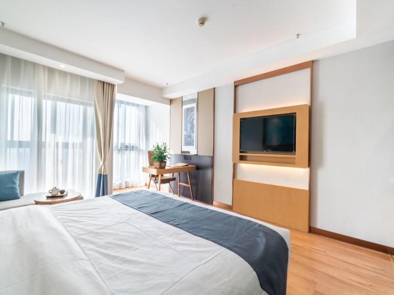Greentree Inn Wuxi Binhu District Hudai Fuan Commercial Plaza Hotel 10/53
