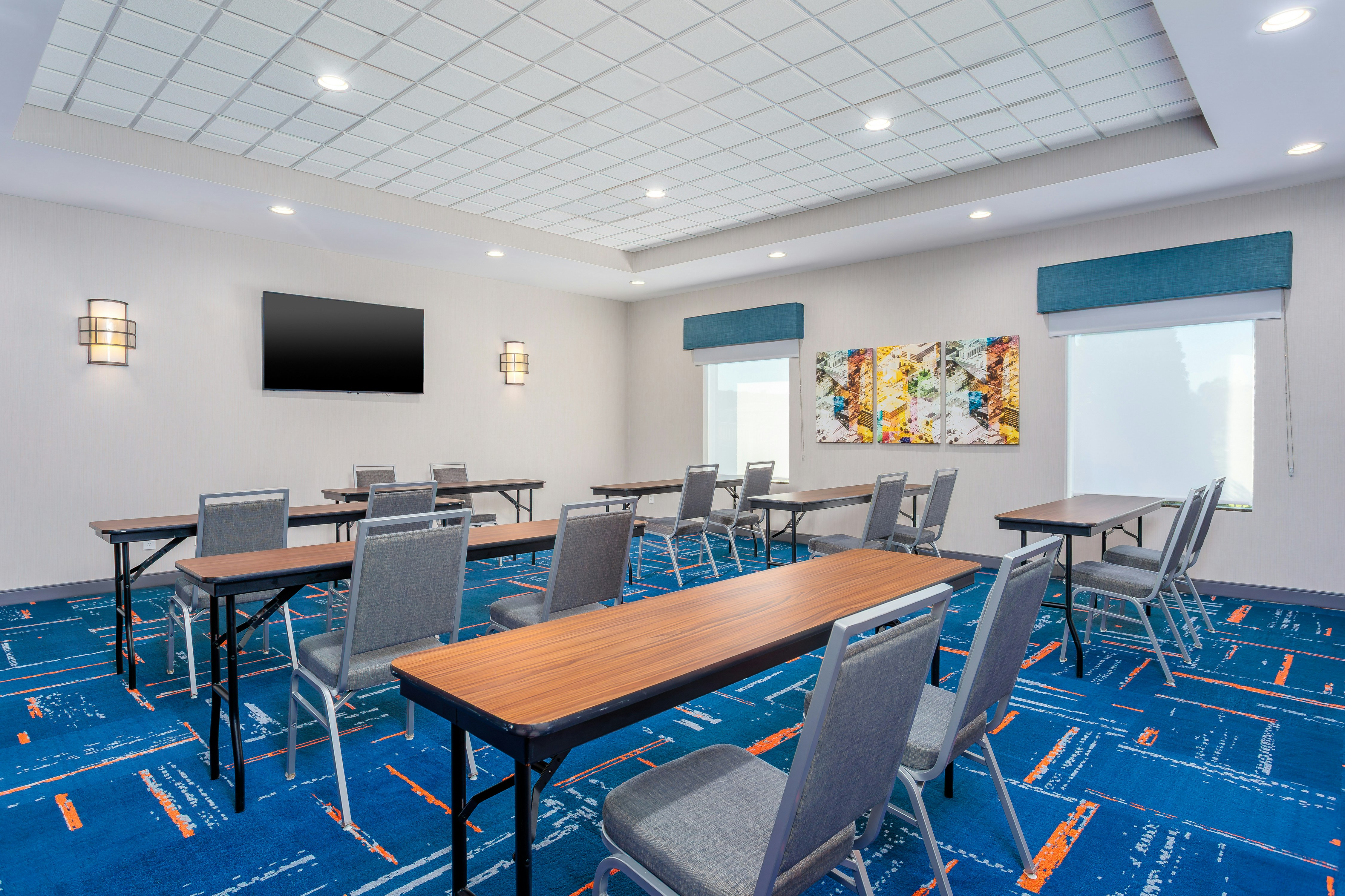 Hampton Inn & Suites Parkersburg Downtown 38/45