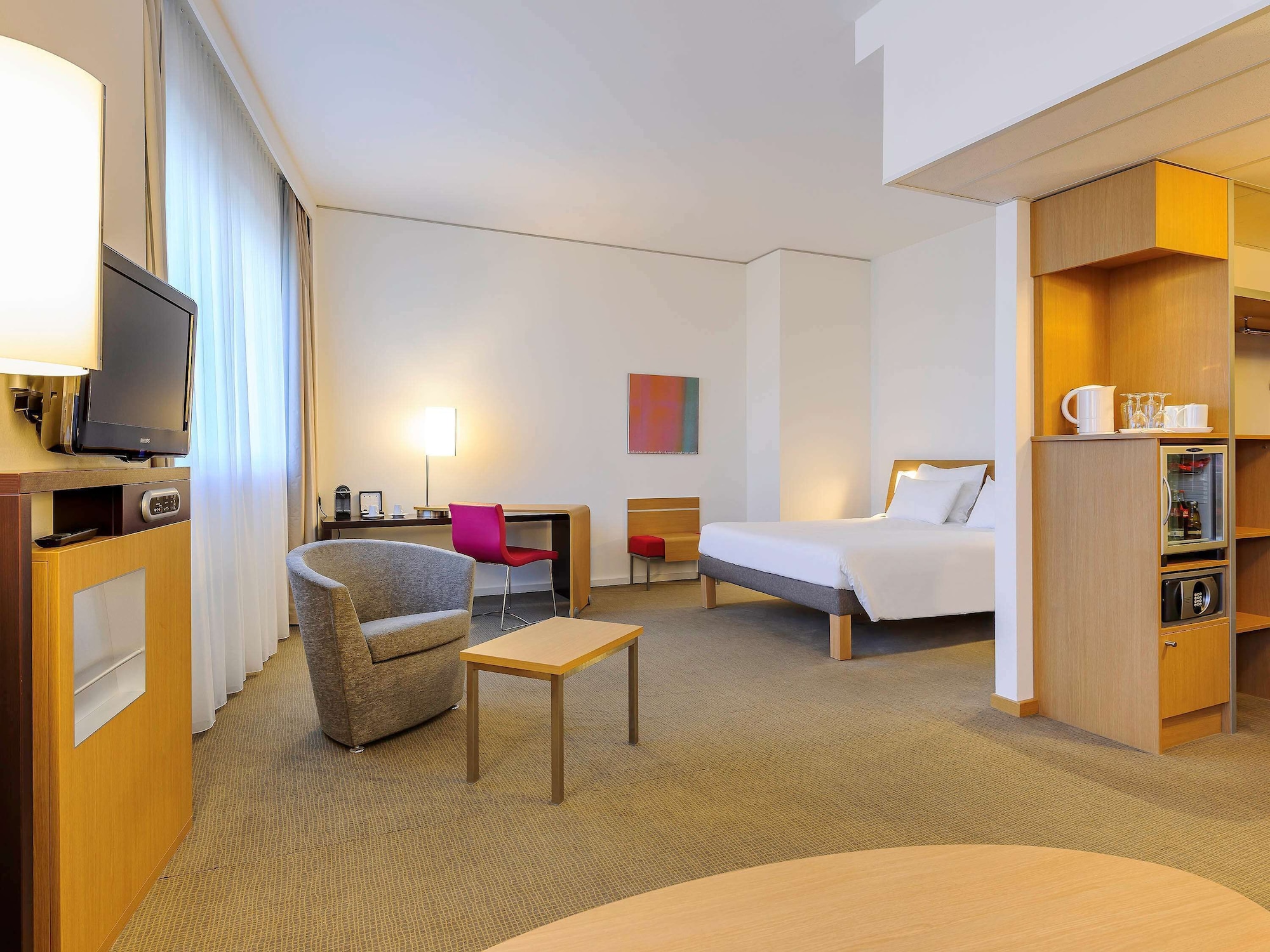 EXECUTIVE, DOUBLE BED
