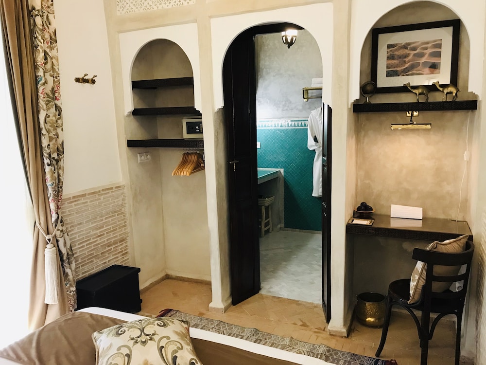 Riad Le Clos Des Arts 66/72
