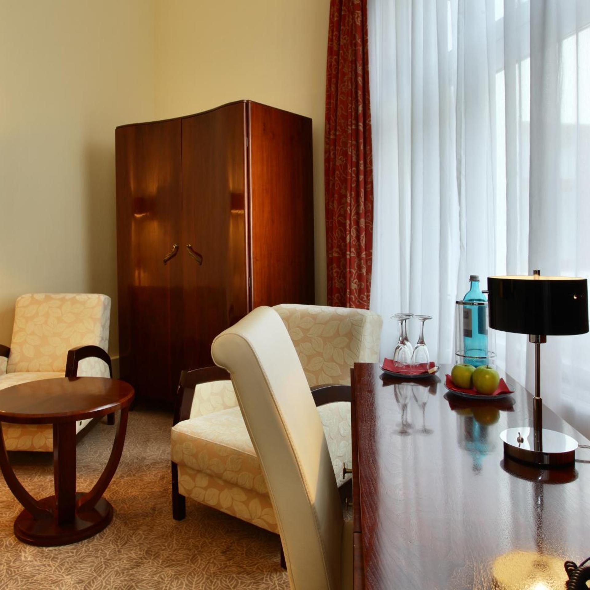 غرفة ثلاثية، Hotel Bellmoor Im Dammtorpalais 9/9