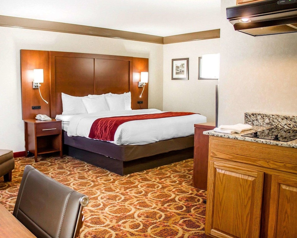 Comfort Inn Mount Vernon Downtown 5/28