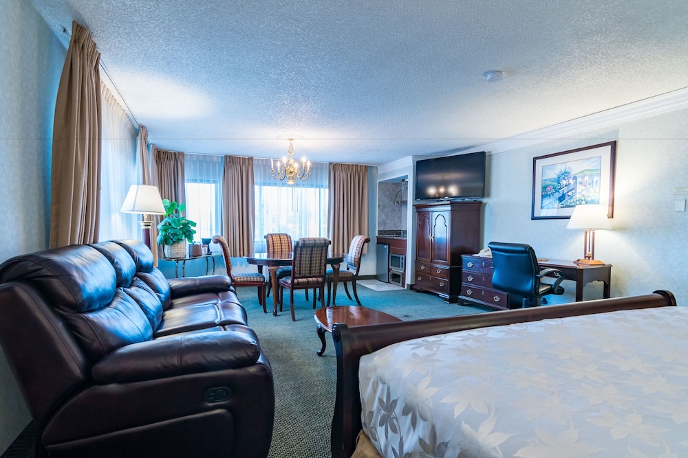 SureStay Plus Hotel by Best Western Reno Airport 64/91