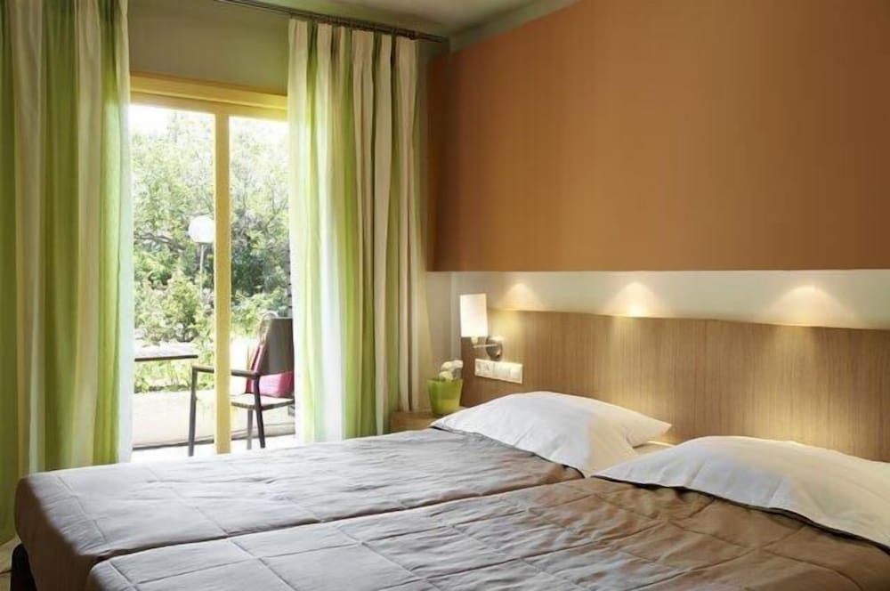 Astoria Hotel 13/46