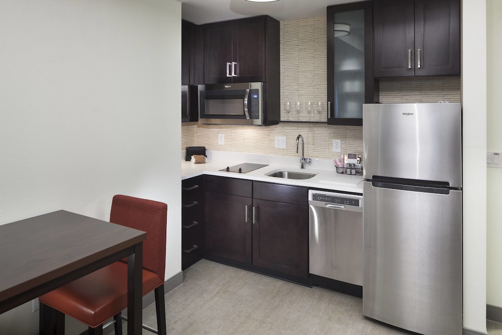 Residence Inn Near Universal Orlando 8/48