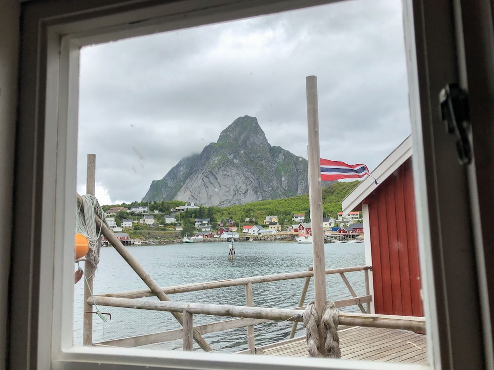 Reine Rorbuer - by Classic Norway Hotels 40/50