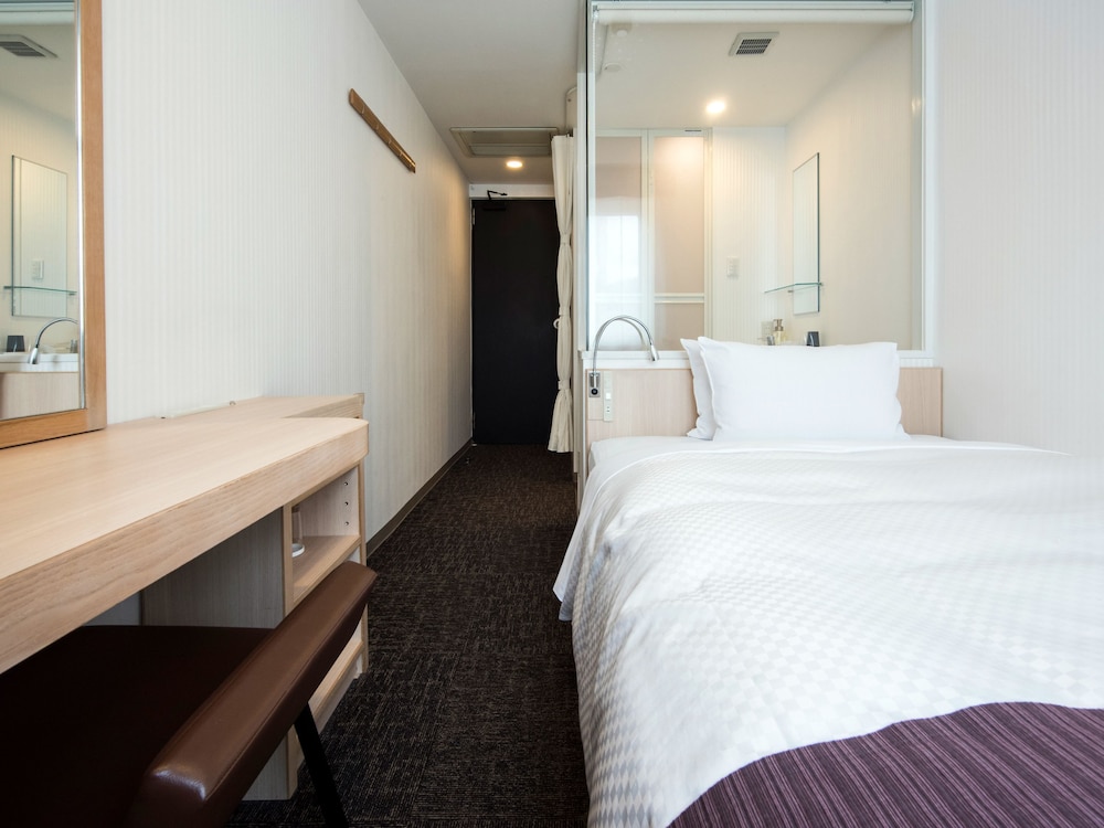 Nagasaki Bus Terminal Hotel 33/58