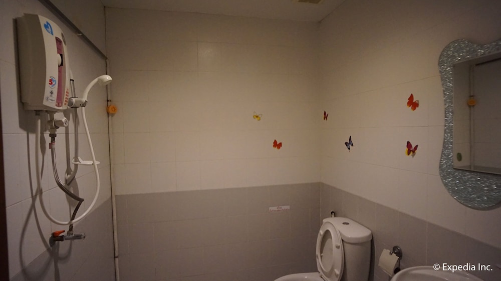 Nawaporn Place Guesthouse 28/29