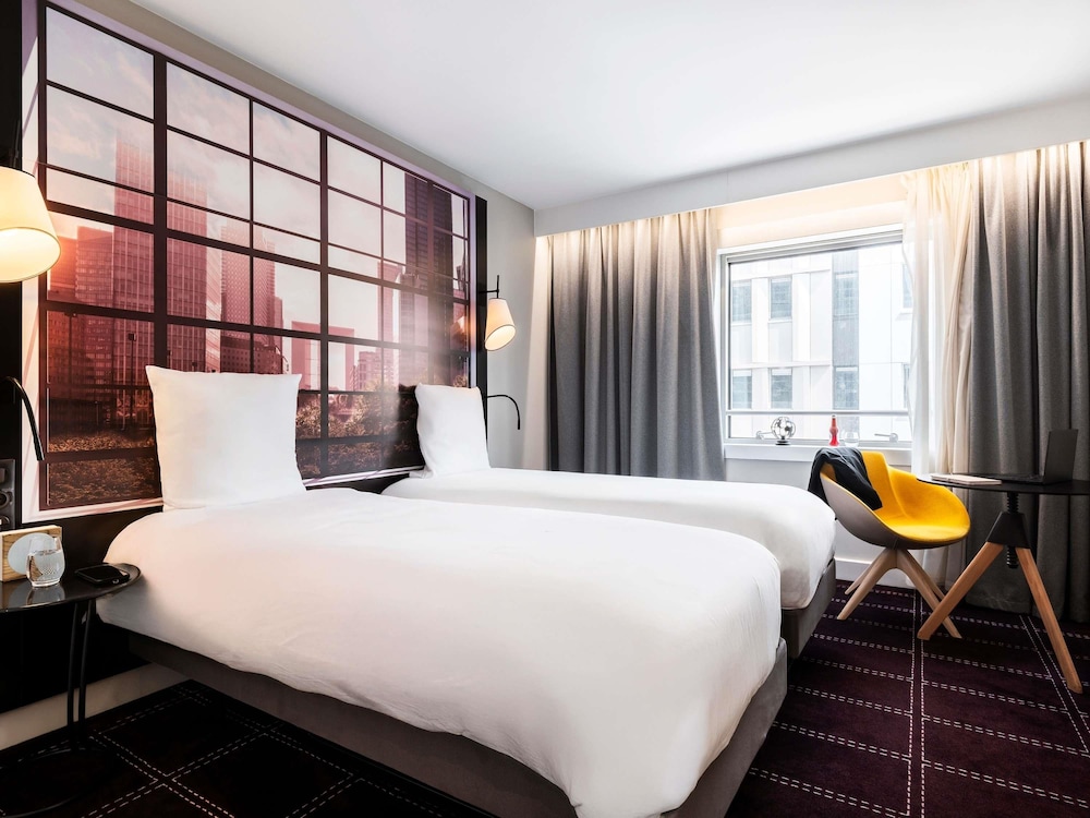 Mercure Paris La Défense Grande Arche 26/80