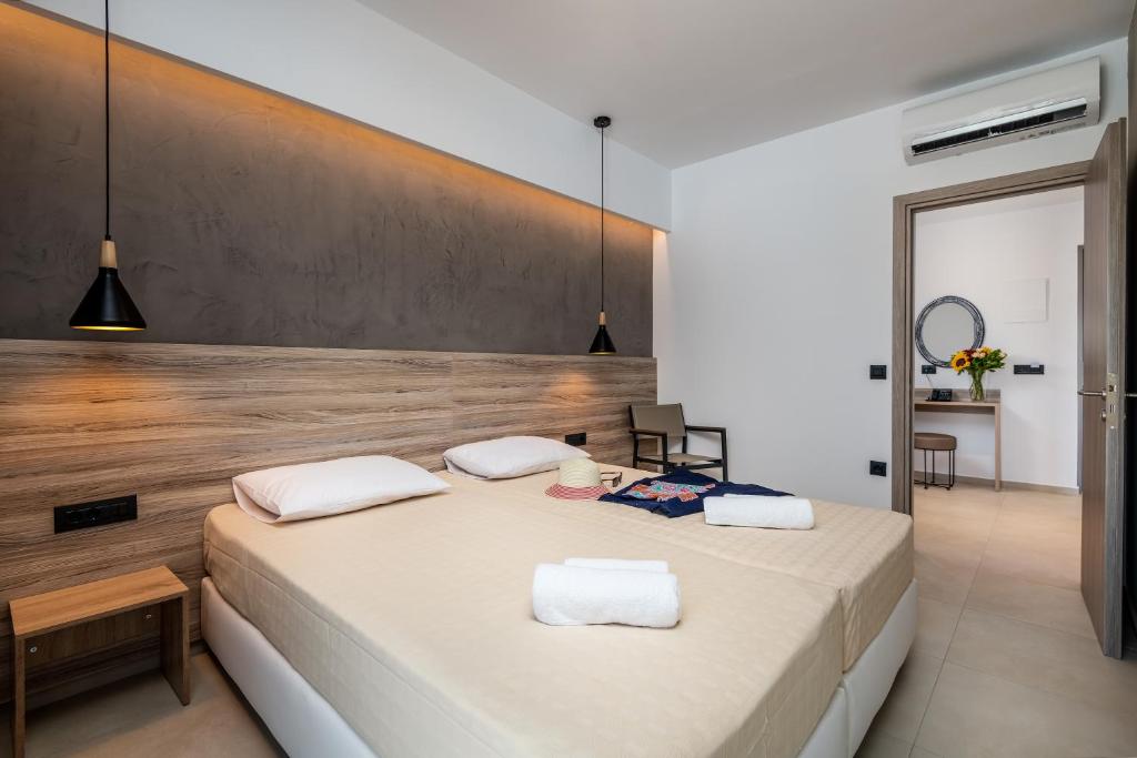 Oneiro Boutique Hotel 31/37