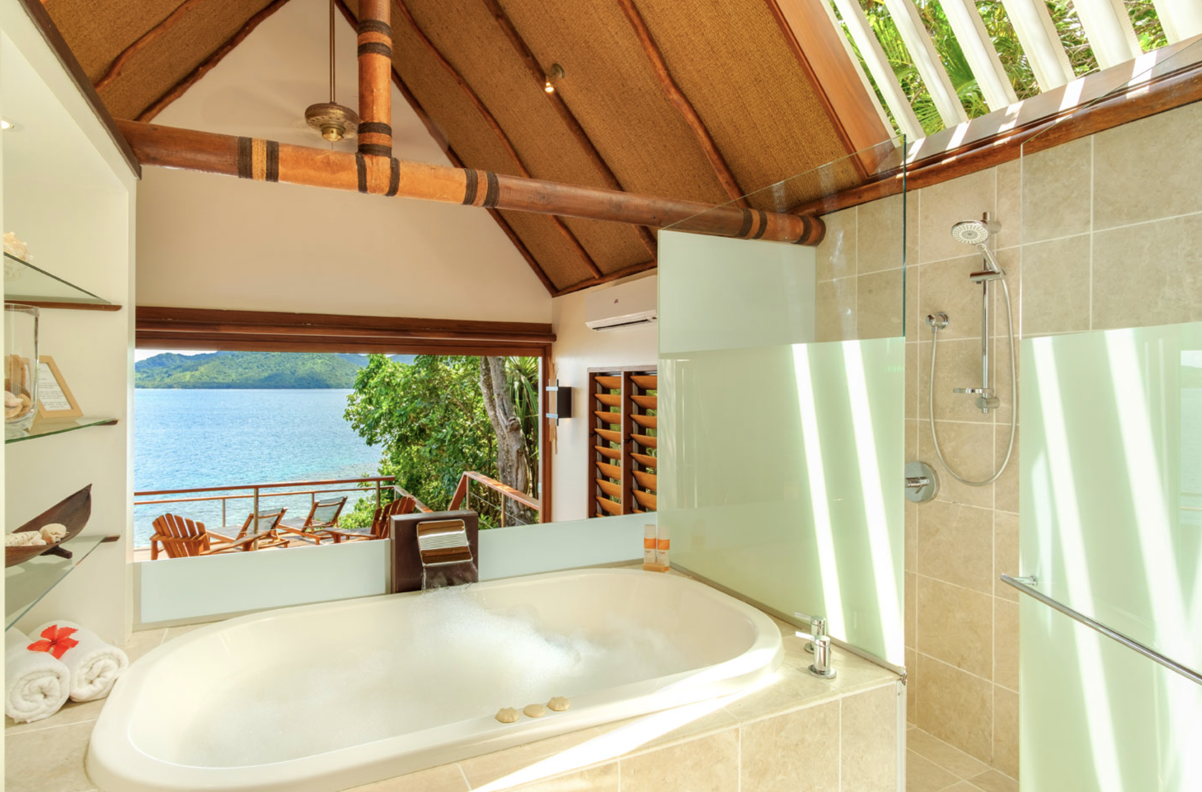 Royal Davui Island Resort 11/22