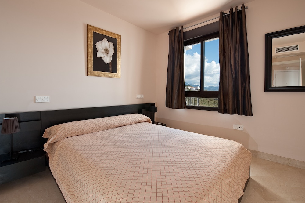 Olee Nerja Holiday Rentals By Fuerte Group 5/30